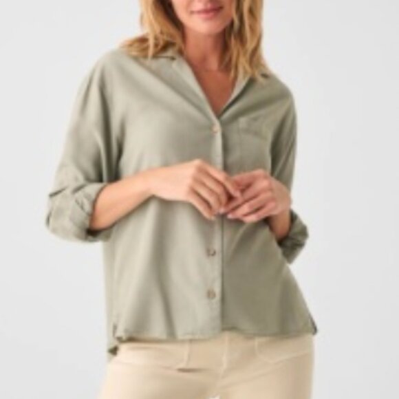 Faherty Brand Getaway Top in Coastal Sage - Picture 1 of 3